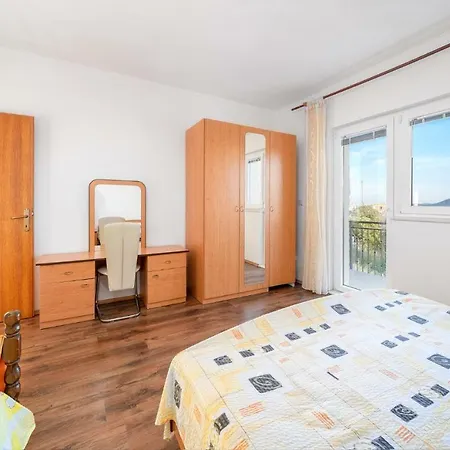 Apartman Vodice * Vodice